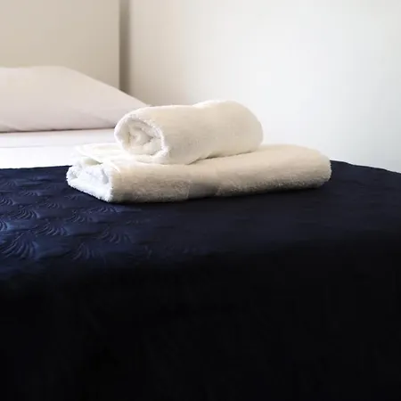 Pepi 4 Apartman Zára