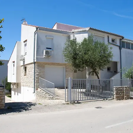 Pepi 4 Zadar