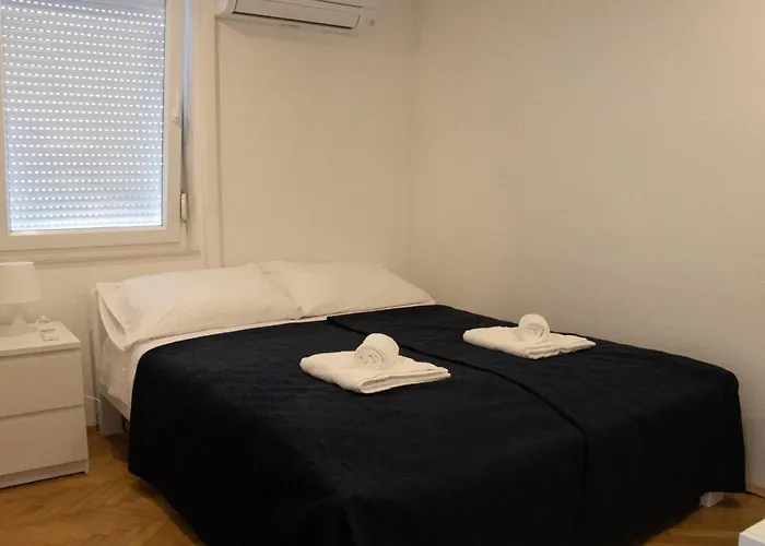 Appartement Pepi 4 *
